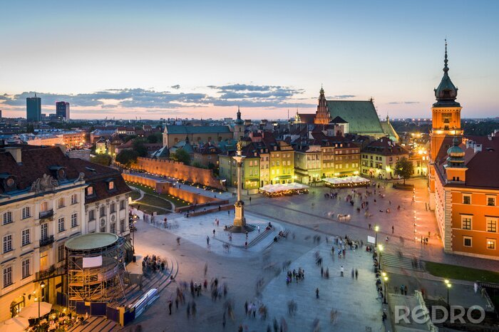 Fotobehang Skyline van Warschau bij nacht