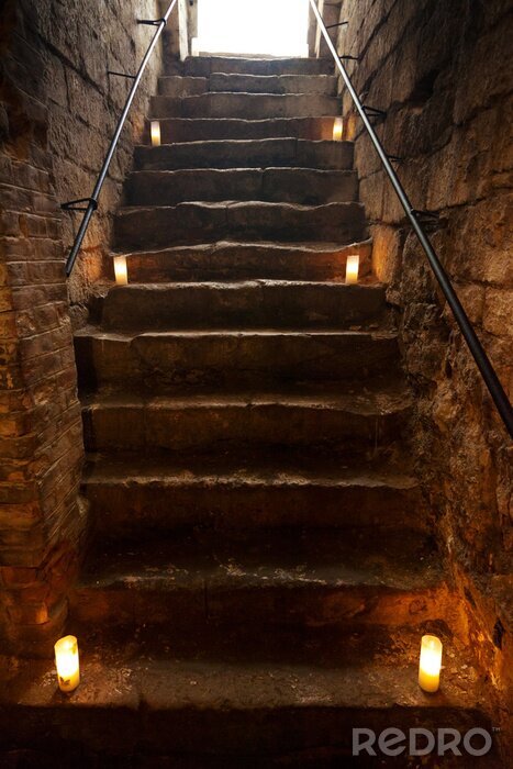 Fotobehang Stenen trap in een kasteel