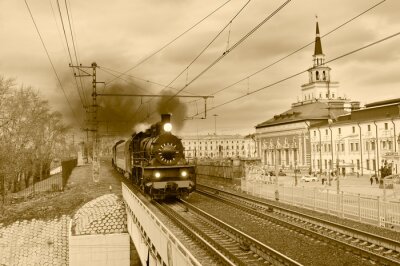 Stoomtrein op een station in Moskou
