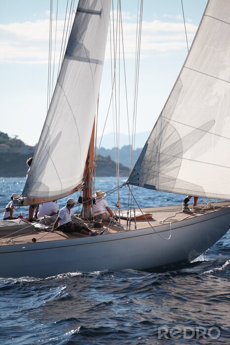 Fotobehang Toeristen aan boord van een zeilboot