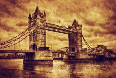 Tower Bridge in vintage tinten