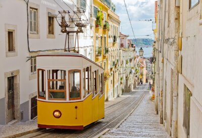 Tram van Lissabon en charmante straatjes