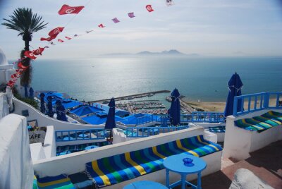Fotobehang Uitzicht op de zee vanuit een restaurant