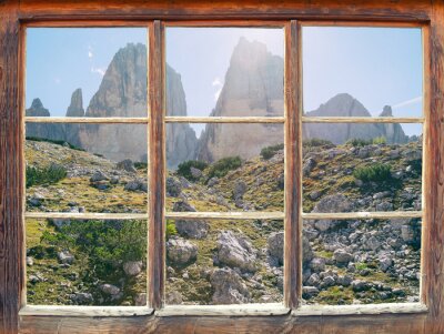 Uitzicht vanuit het raam - Three Peaks