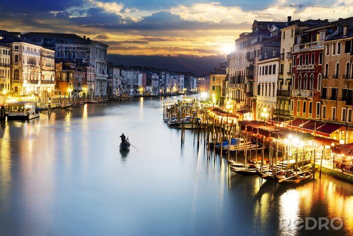 Fotobehang Venetië op een nachtfoto