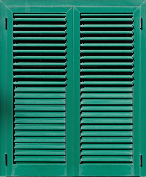 Fotobehang Venster met groene luiken, Close-up beeld