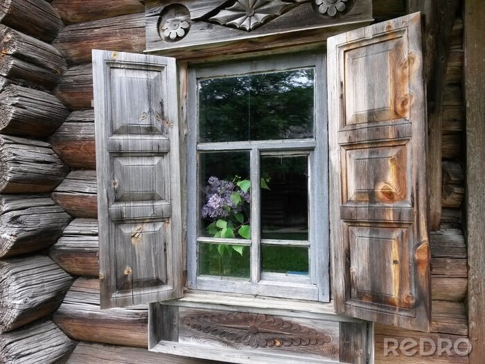 Fotobehang Venster van oude houten huis