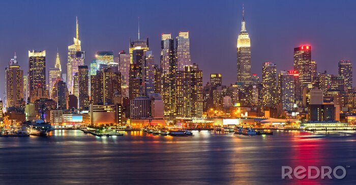 Fotobehang Verlicht Manhattan bij nacht