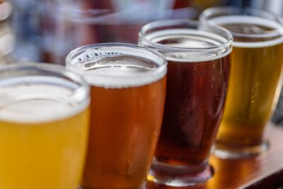 Fotobehang Verschillende soorten bier in glazen