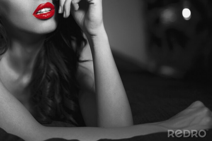 Fotobehang Vrouw en rode erotische lippen