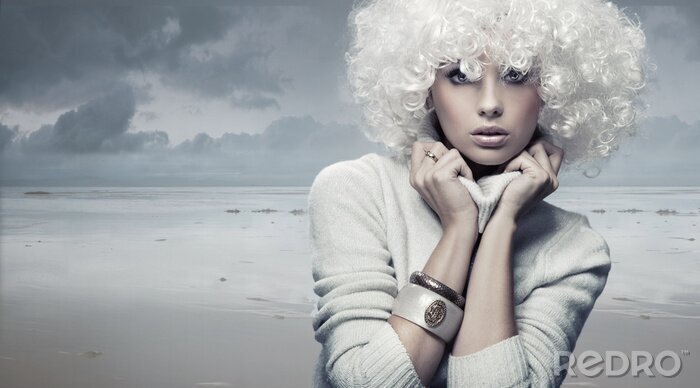 Fotobehang Vrouw met weelderige krullen