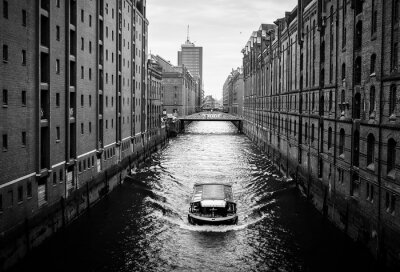 Fotobehang Waterstraat in Hamburg