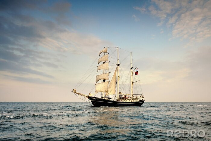 Fotobehang Zeilschip, zeegezicht