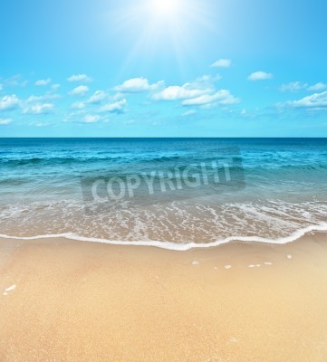 Fotobehang Zonnig strand op een warme dag