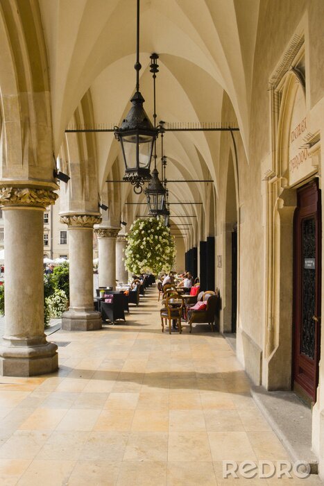 Fotobehang zuilengalerij op de Grote Markt in Krakau