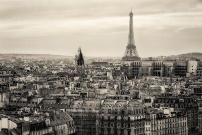 Zwart-wit panorama met Parijs