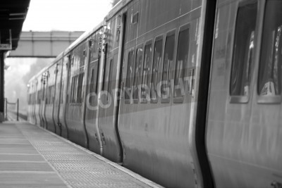 Fotobehang Zwart-witte 3D trein