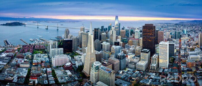 Poster Aerial View of San Francisco Skyline at Sunrise