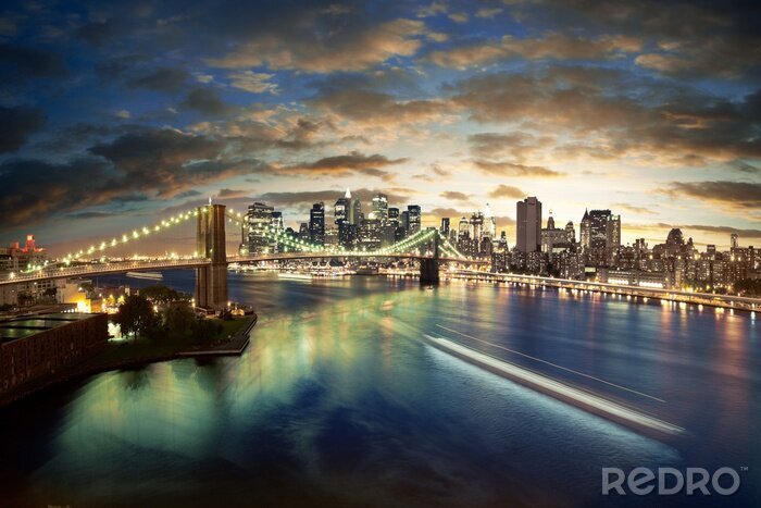 Poster Amazing New York stadsgezicht - genomen na zonsondergang