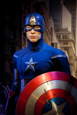 Poster Amsterdam, Nederland - maart 2017: wasfiguur van Chris Evans als Captain America in het wassenbeeldenmuseum Madame Tussauds in Amsterdam, Nederland