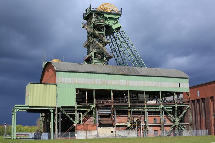 Poster Architectuur in een historische mijn