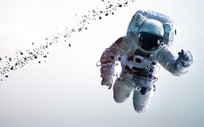 Astronaut in ruimtepak witte achtergrond
