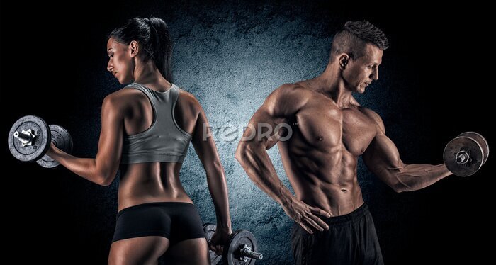 Poster Atletisch stel met gewichten in de sportschool