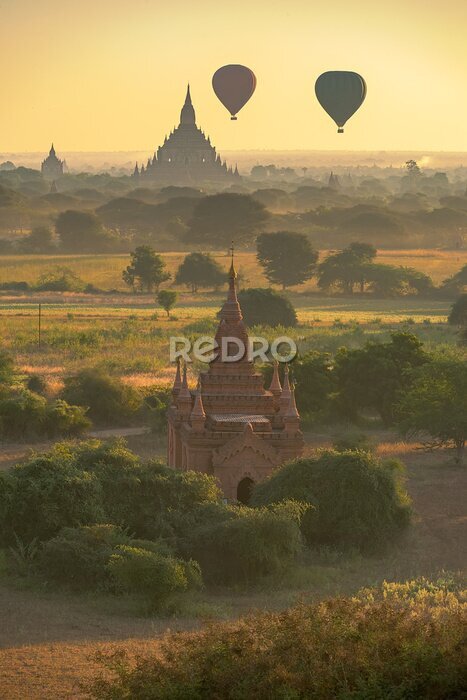 Poster Ballonnen in de lucht in Myanmar
