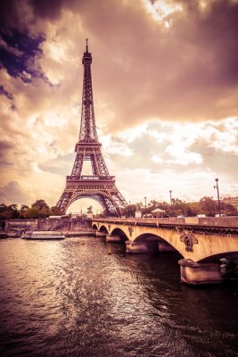 Poster Beautiful Eiffel Tower in Paris France under golden light