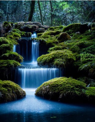 Poster Cascades van watervallen in de groene jungle
