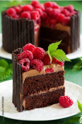 Poster Chocoladedesserttaart versierd met frambozen