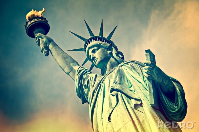 Poster Close-up van het standbeeld van de vrijheid, New York City, vintage proces