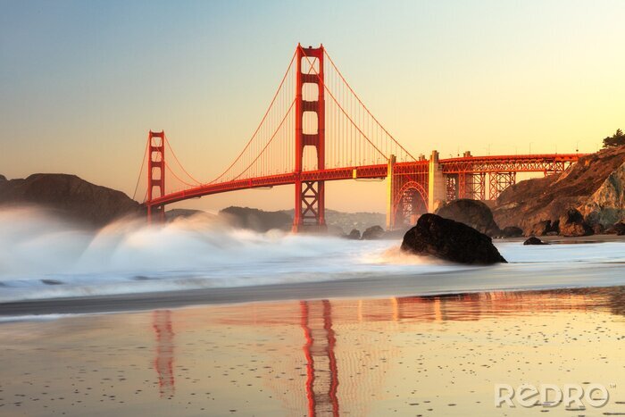 Poster De Golden Gate Bridge in San Francisco met oceaan golven