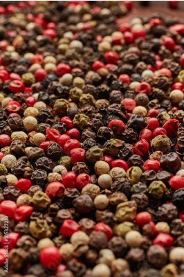 Poster Een mengsel van veelkleurige peperkorrels