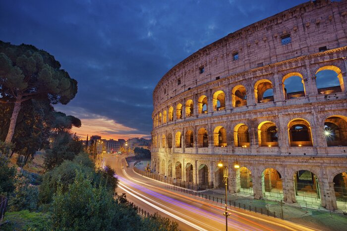 Poster Het sfeervolle Colosseum in Rome bij nacht