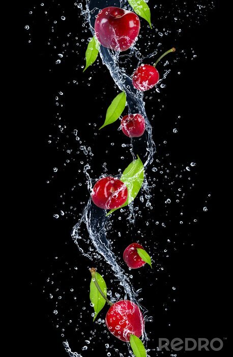 Poster Kersen en bladeren badend in water