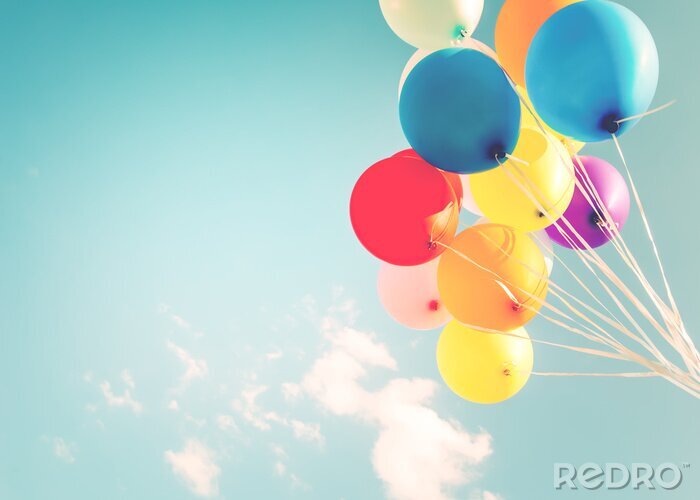 Poster Kleurrijke ballonnen tegen de blauwe lucht