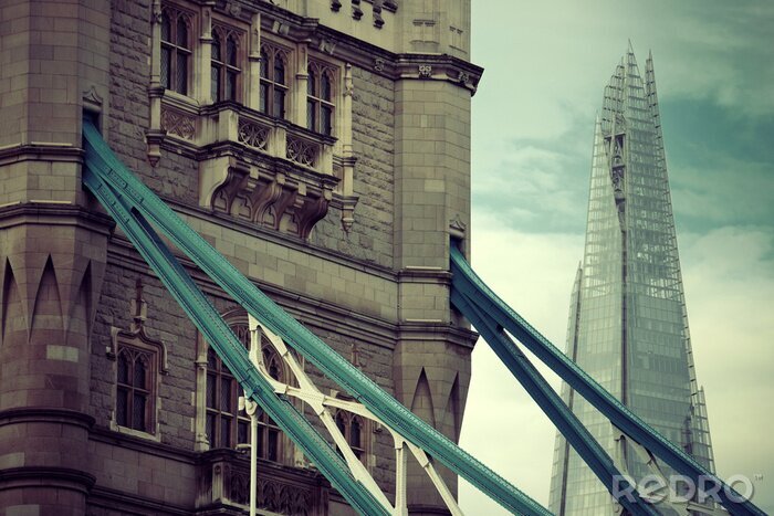 Poster Londense brug en glazen wolkenkrabber