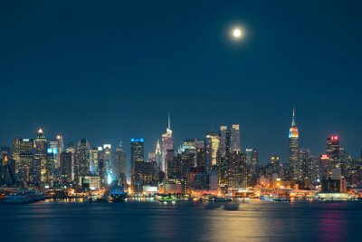 Maan boven New York