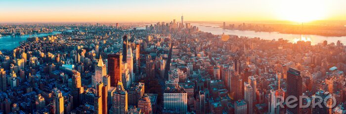 Poster Manhattan en panorama bij zonsondergang