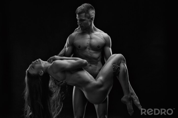 Poster Monochroom naakt van een gespierde man en vrouw