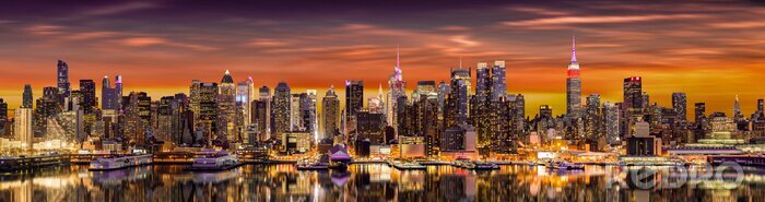 Poster New York City panorama bij zonsopgang.