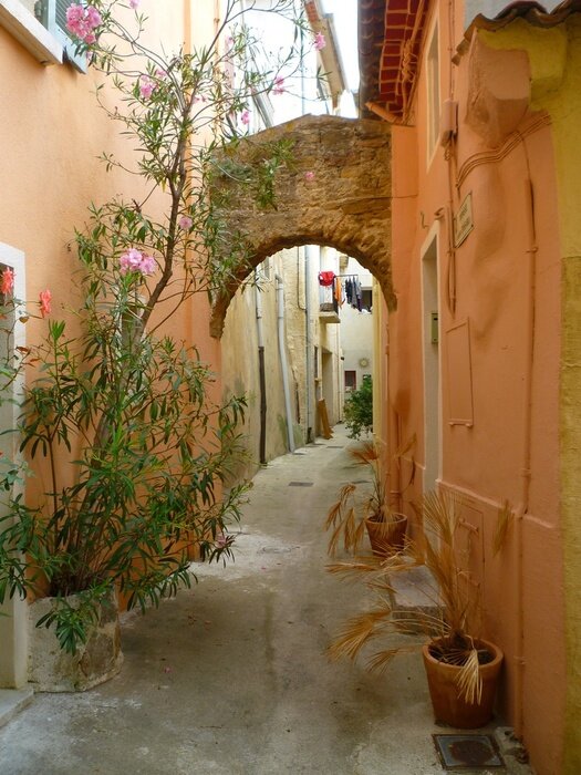 Poster petite rue de Bormes