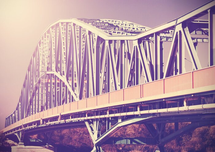 Poster Stalen brug in de stralen van de zon