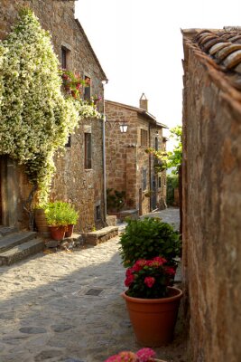 Straten met oude gebouwen In de Italiaans stad