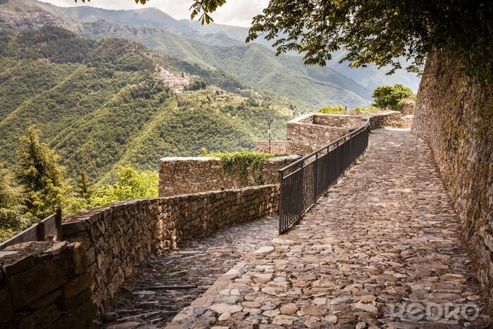 Poster Terras met uitzicht op de bergen
