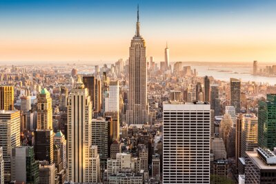 Uitzicht op de skyline van New York City op een zonnige middag