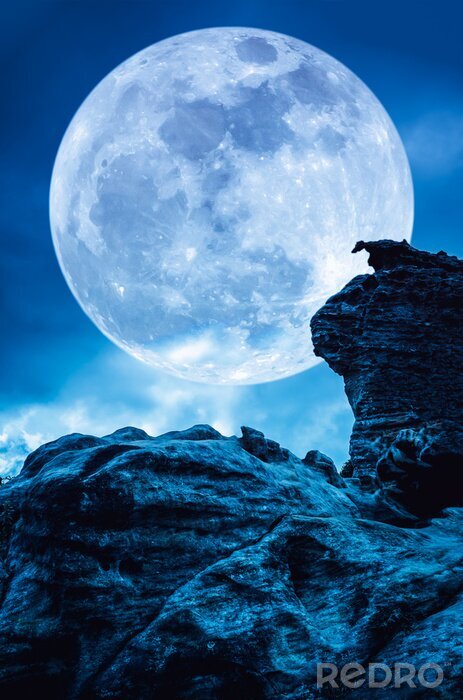 Poster Volle maan tegen de achtergrond van de blauwe hemel