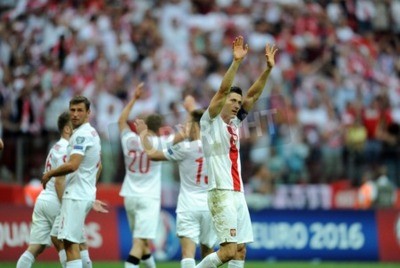 Poster Warschau, Polen - 17 juni 2015: EURO 2016 EURO France Football Cup Qualifiers Schotland vs Georgië o / p Robert Lewandowski, Grzegorz Krychowiak