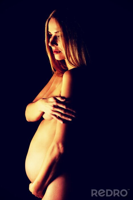 Poster Zwangere vrouw op zoek naar beneden